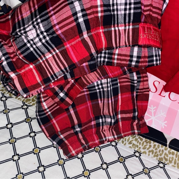 VICTORIA SECRET FLANNEL JOGGER TEE-JAMA SET - Picture 9 of 12